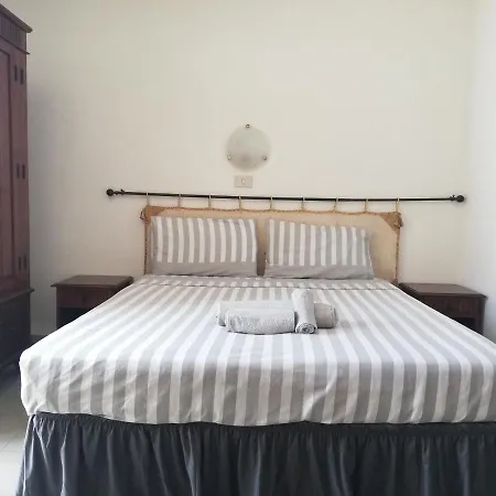 Sicilia Mare Gasthof *